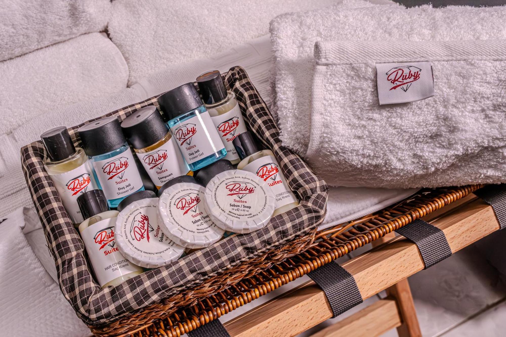 Ruby Hotel Istanbul Luaran gambar