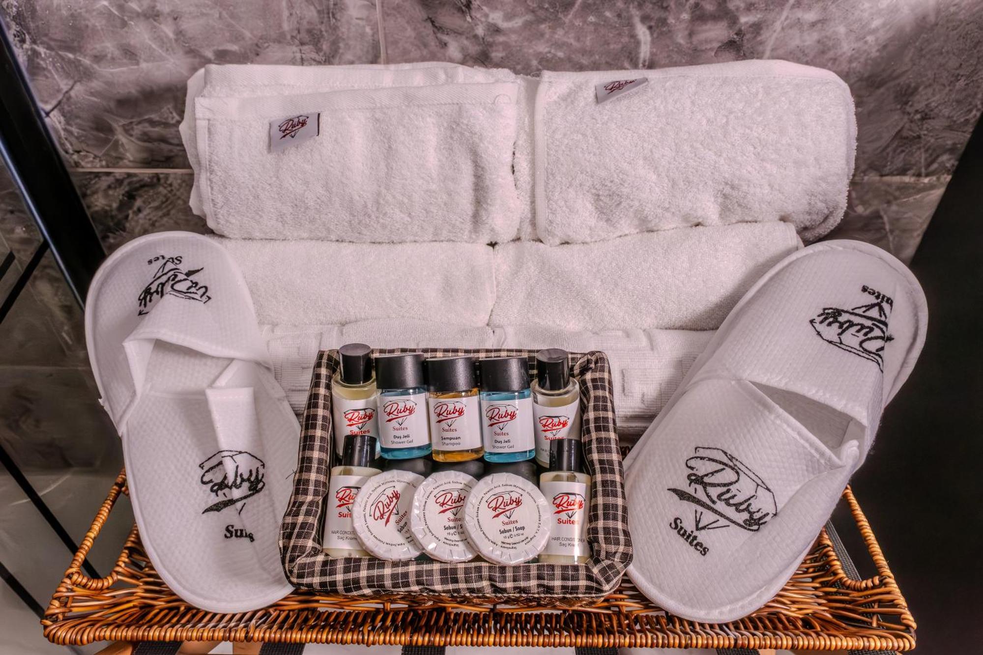 Ruby Hotel Istanbul Luaran gambar
