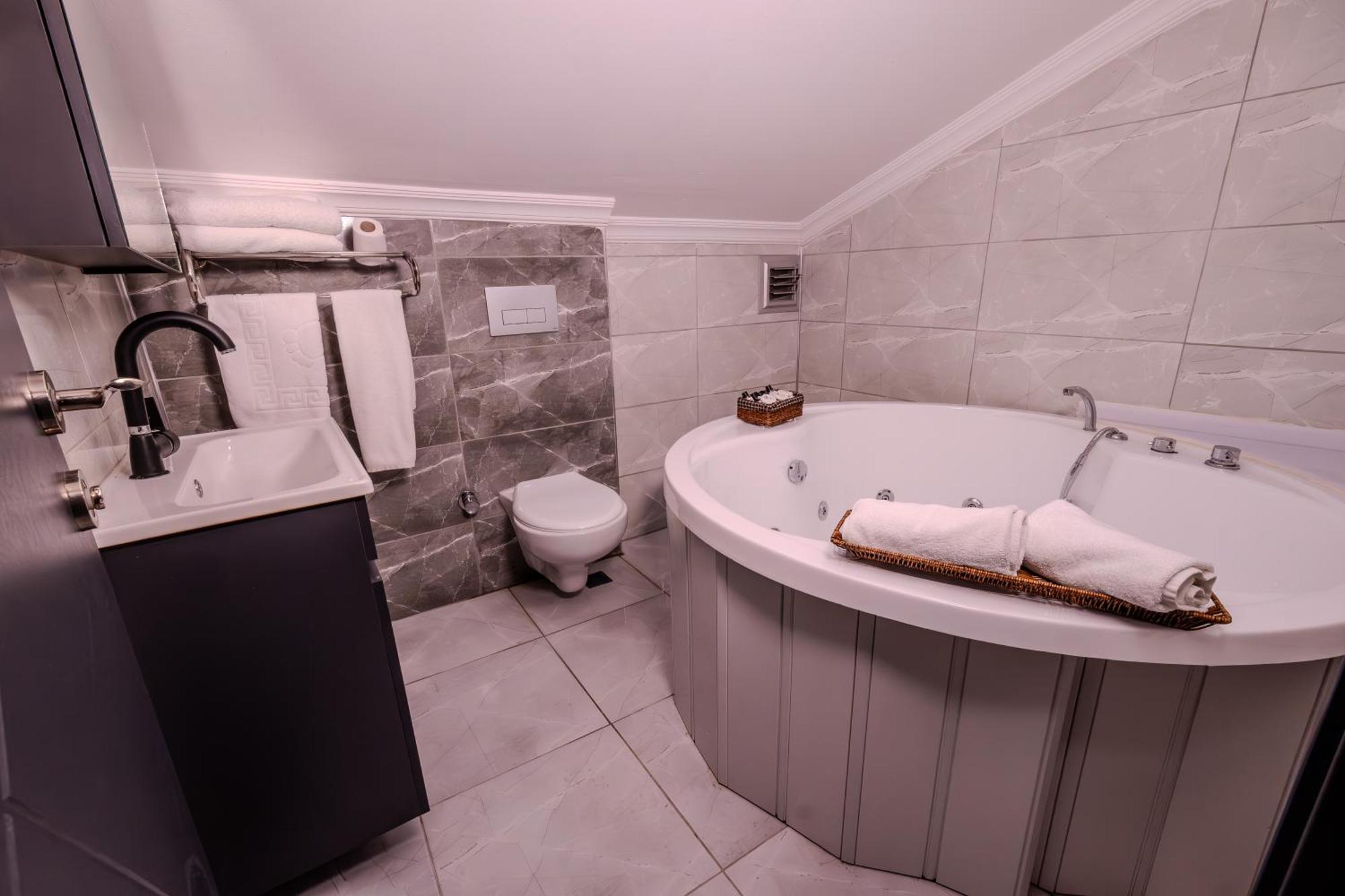Ruby Hotel Istanbul Luaran gambar